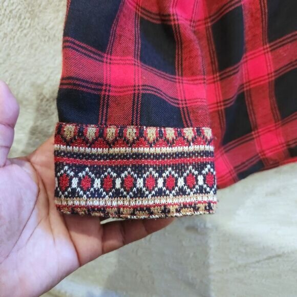 Altar'd State Womens Red Black Fair Isle Trimmed Button Up Shirt Size M Western - Picture 5 of 12